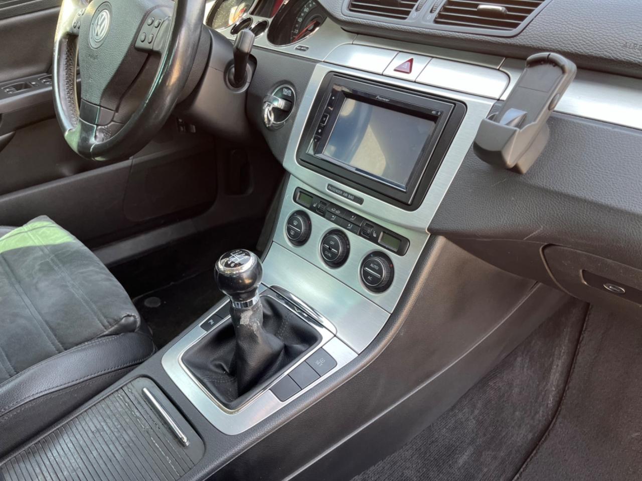 Volkswagen Passat 2.0 TDI DPF Var. Highline