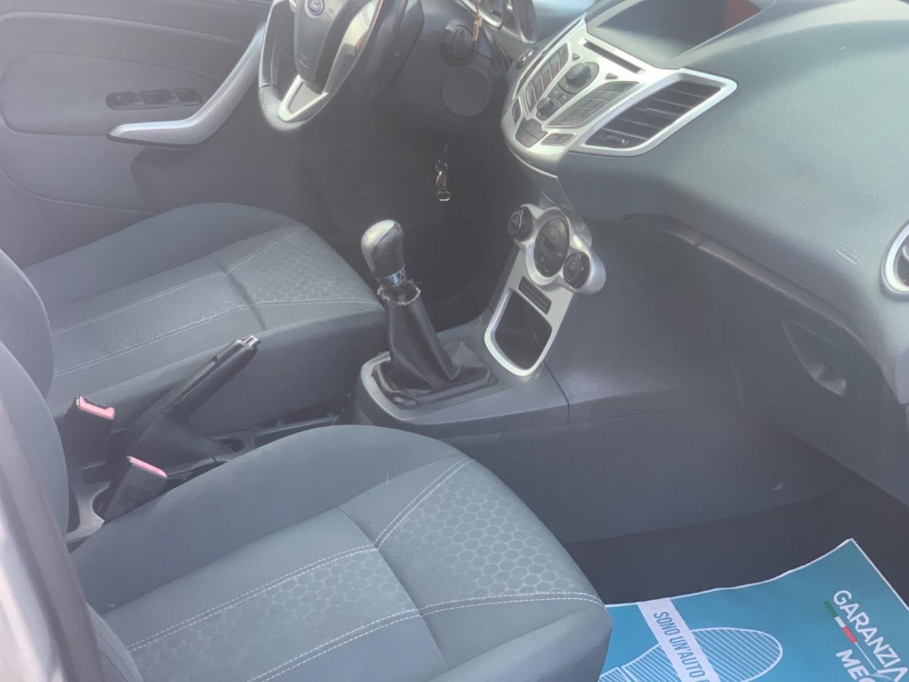 Ford Fiesta 1.6 TDCi 95 CV 5p. Titanium
