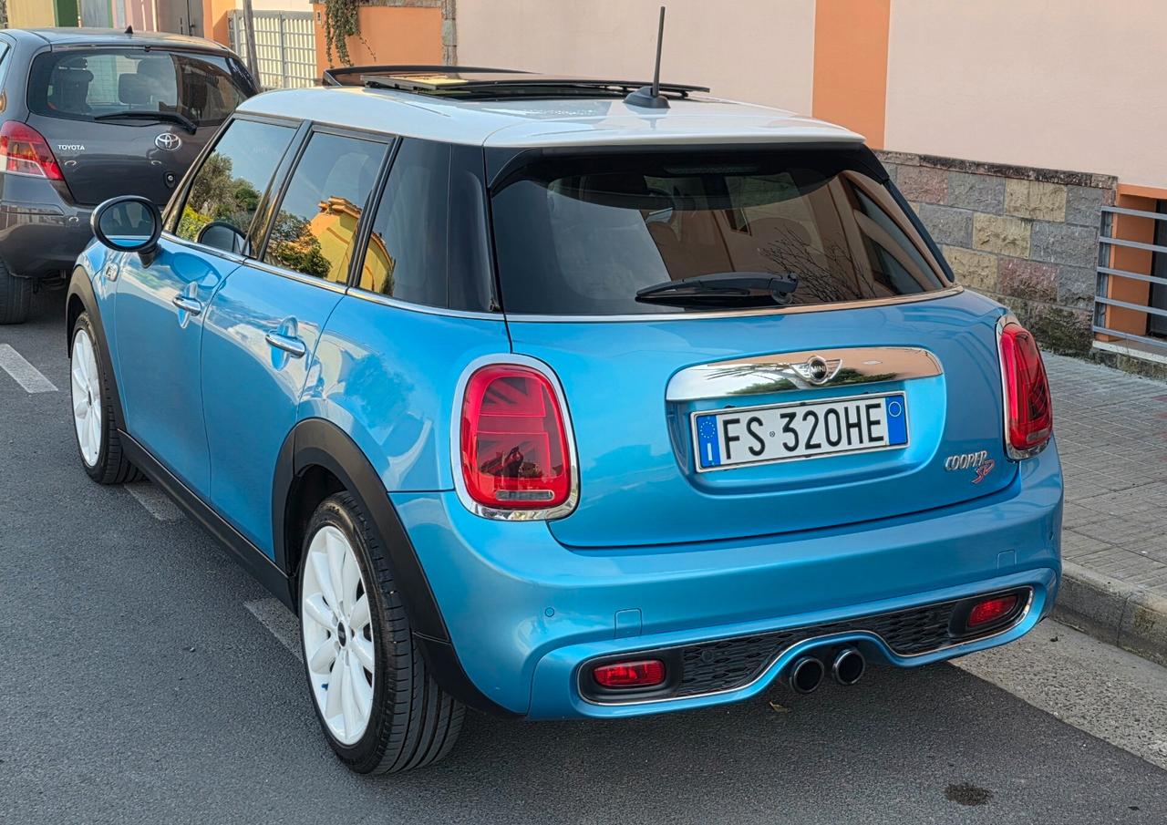 Mini 2.0 Cooper SD 5 porte