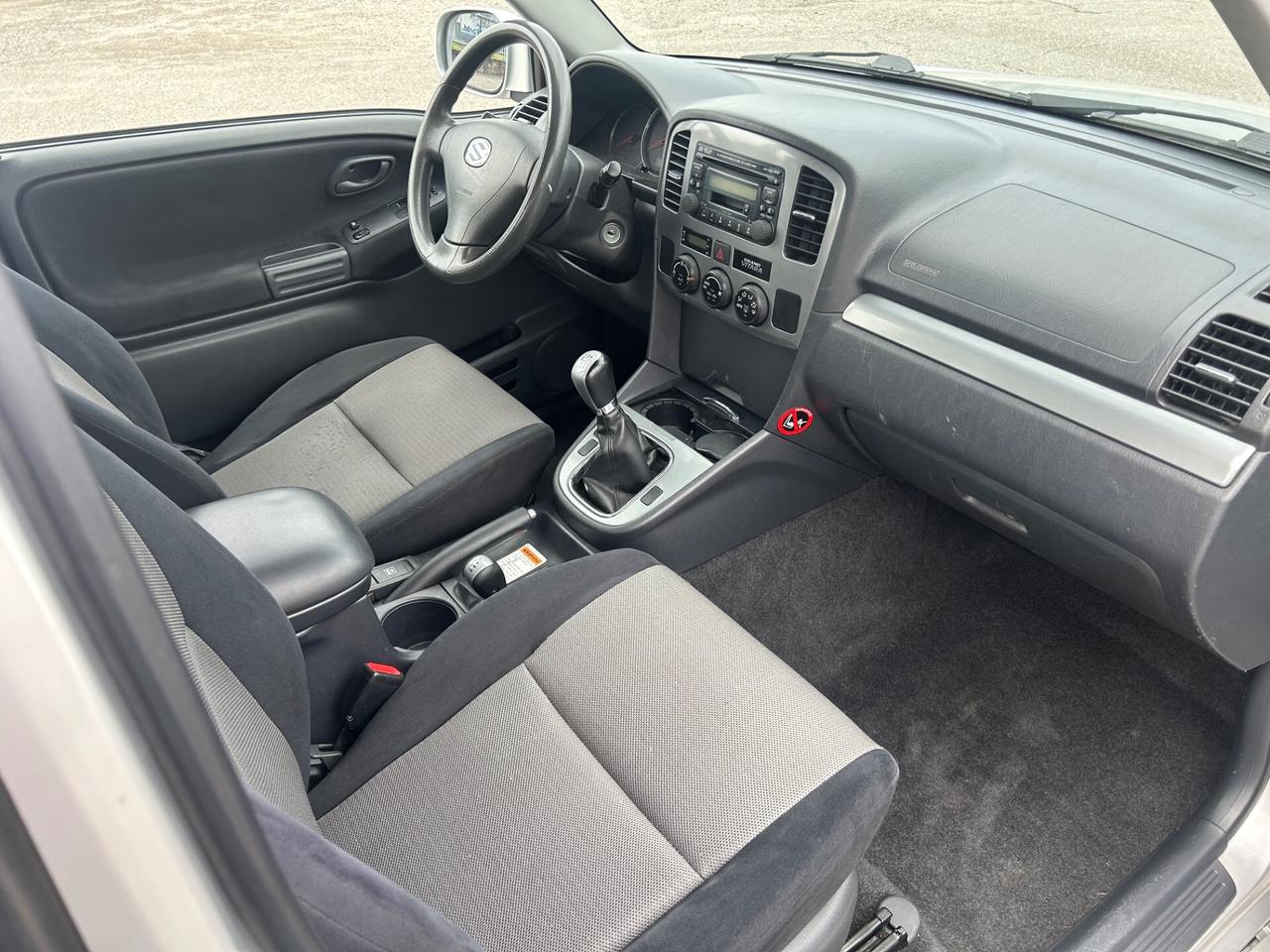 Suzuki Grand Vitara 1.6i 16V cat 3 porte