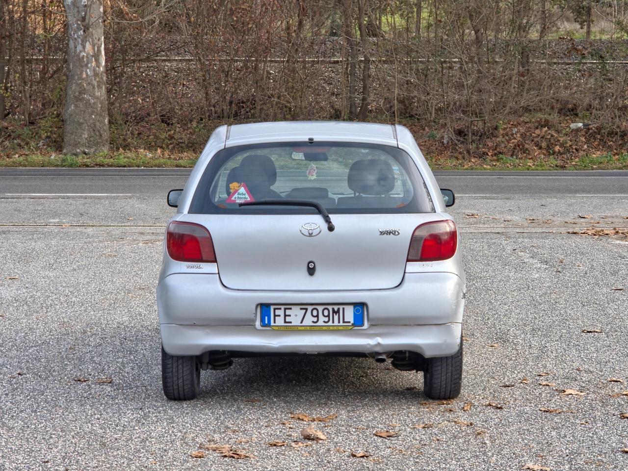 Toyota Yaris 1.3i 16V cat 5 porte Sol 2003-E3 Manuale NEO