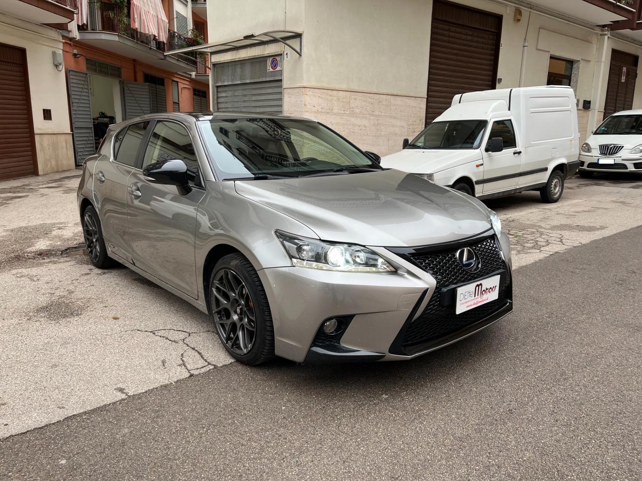 Lexus CT 200h Hybrid Black Style