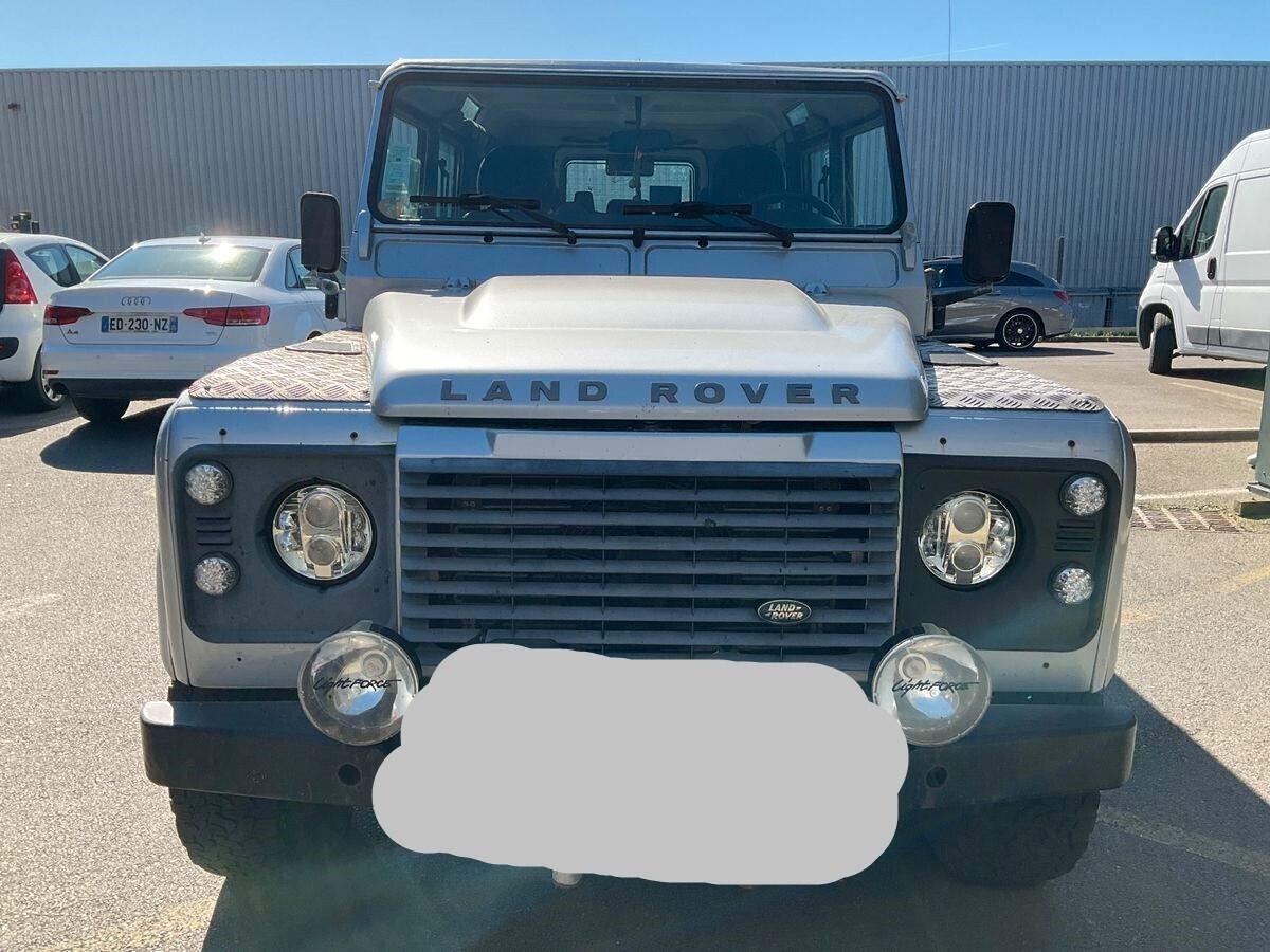 Land Rover Defender 110 2.4 TD4 Station Wagon N1