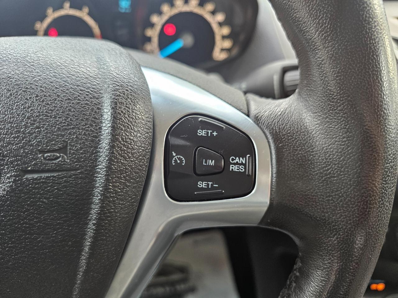 Ford Tourneo Courier 1.0 EcoBoost 100 CV Plus