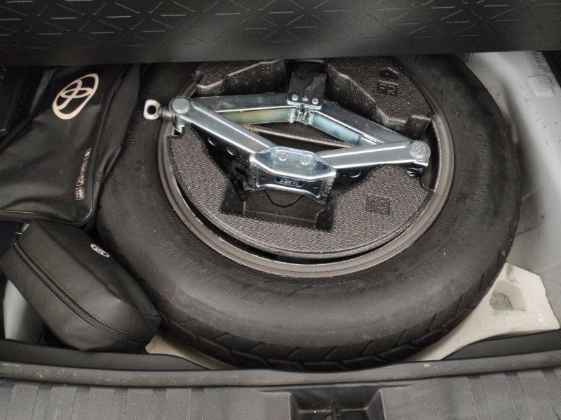 TOYOTA RAV4 5ª serie - RAV4 2.5 HV (222CV) E-CVT AWD-i Business