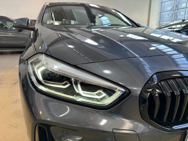 BMW 118 i Msport Auto - LED - 18" - Camera - Carplay