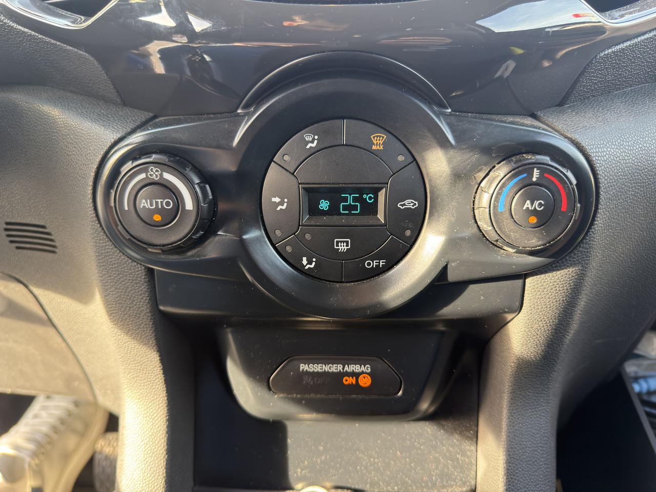 Ford EcoSport 1.5 EcoBlue Titanium *PROMO FI #9414