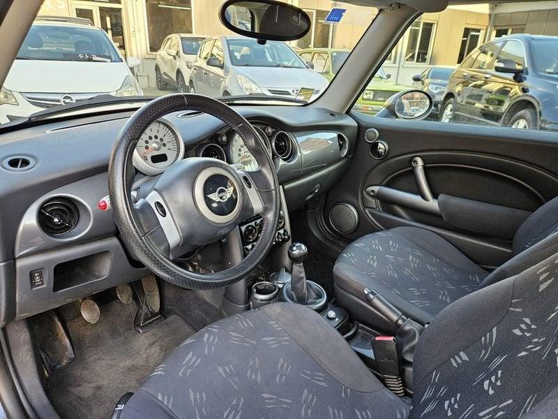 MINI Mini Mini 1.6 One De Luxe