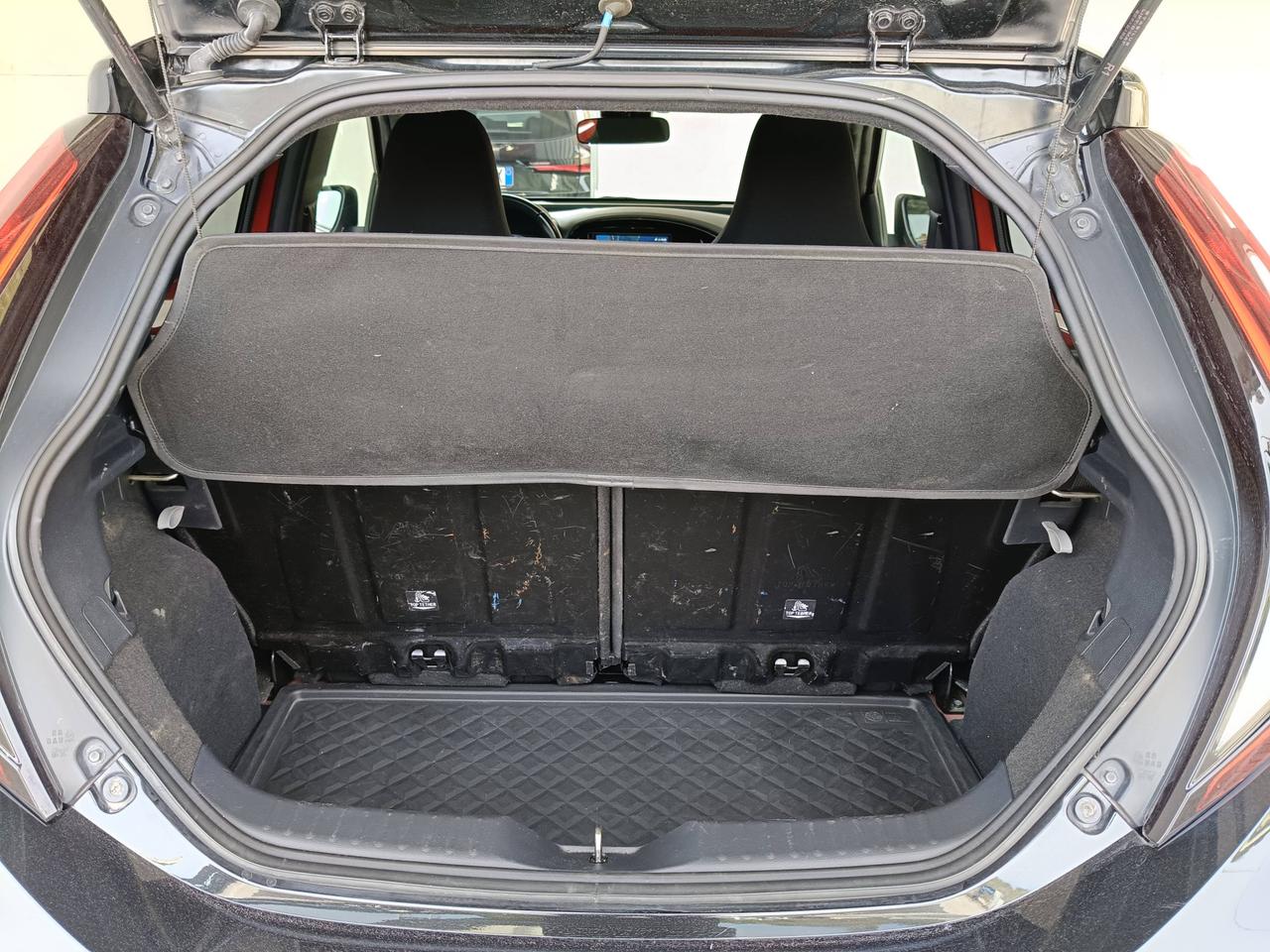 TOYOTA Aygo X - Aygo X 1.0 Active 72cv s-cvt