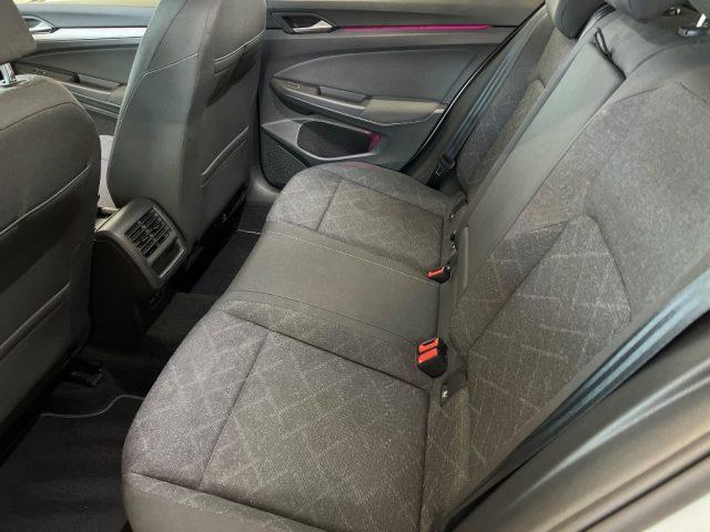 VOLKSWAGEN Golf 1.5 TGI DSG Style