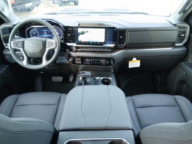 CHEVROLET Silverado 6.2L EcoTec3 V8 LT Trail Boss Z71