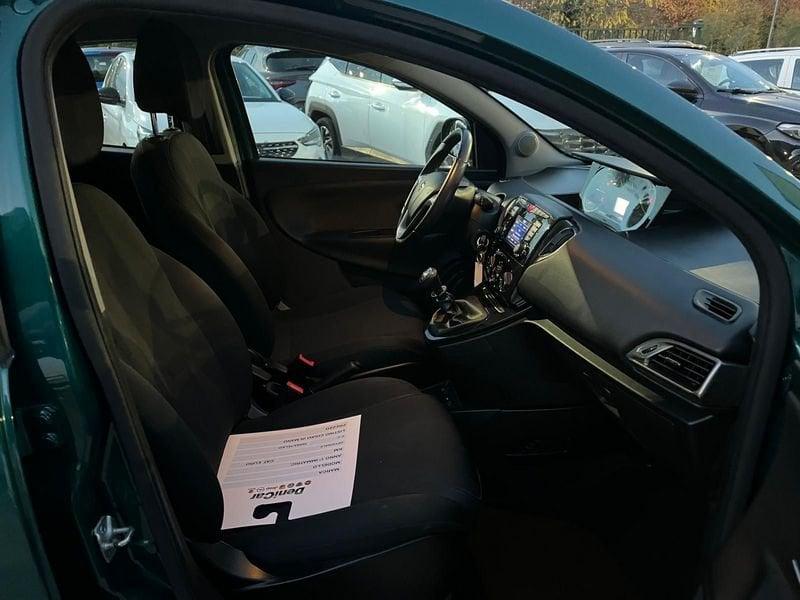 Lancia Ypsilon Ypsilon 1.0 FireFly 5 porte S&S Hybrid Ecochic Gold