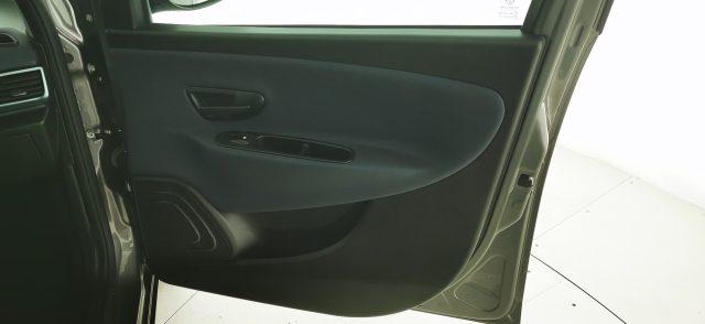 LANCIA Ypsilon 1.0 FireFly 5 porte S&S Hybrid Oro