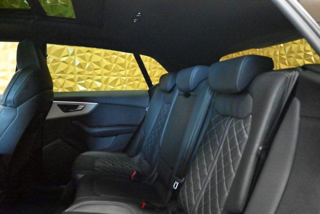 AUDI Q8 NUOVA 50TDI Q.TIP.3XS-LINE TET.22"RADAR VENT/RISC.