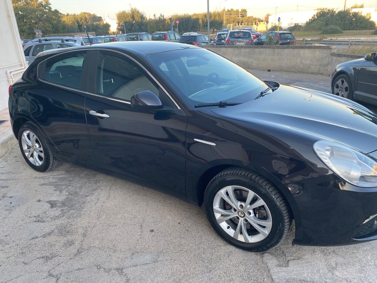 Alfa Romeo Giulietta 2.0 JTDm-2 140 CV Distinctive