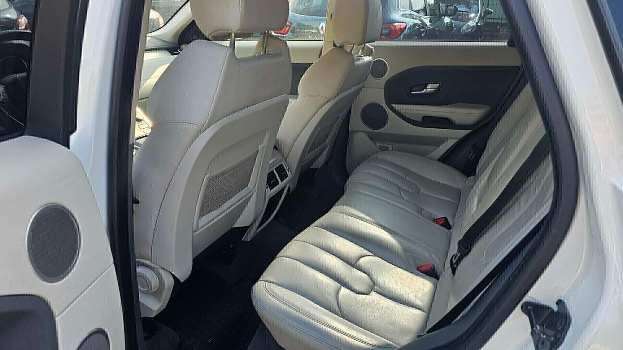 Land Rover Range Rover Evoque 2.2 TD4 5p. Prestige