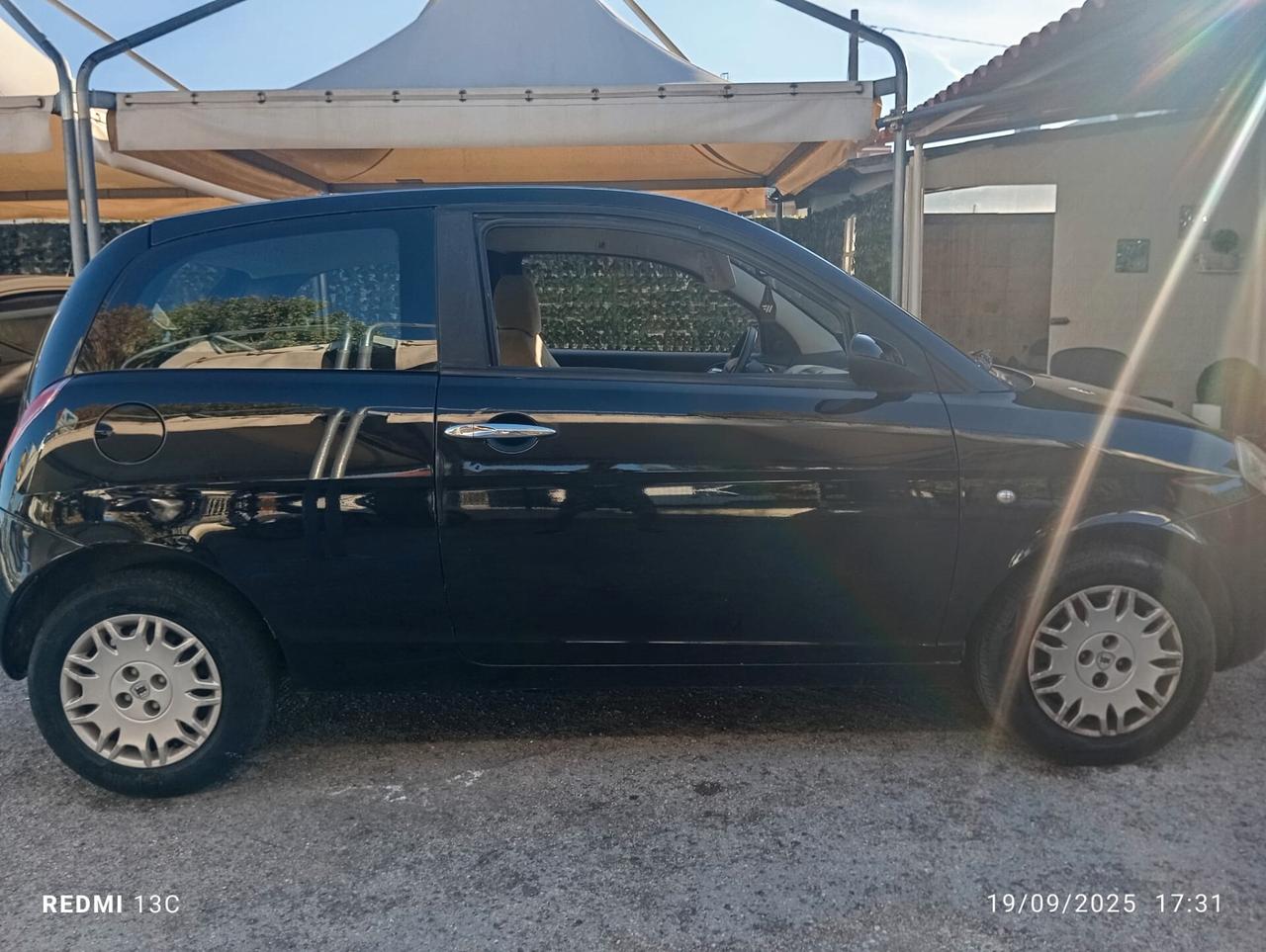 Lancia Ypsilon 1.2 Argento