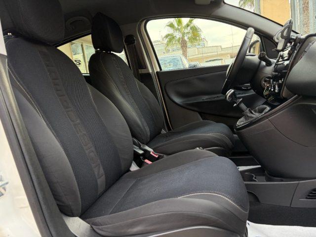 LANCIA Ypsilon 1.2 69CV GPL S Momodesign