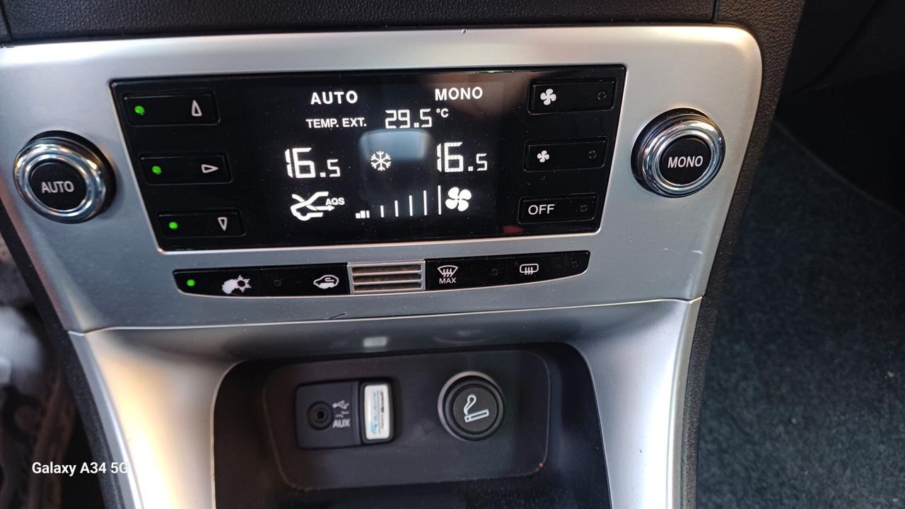 Lancia Delta 1.6 MJT DPF Gold 2012