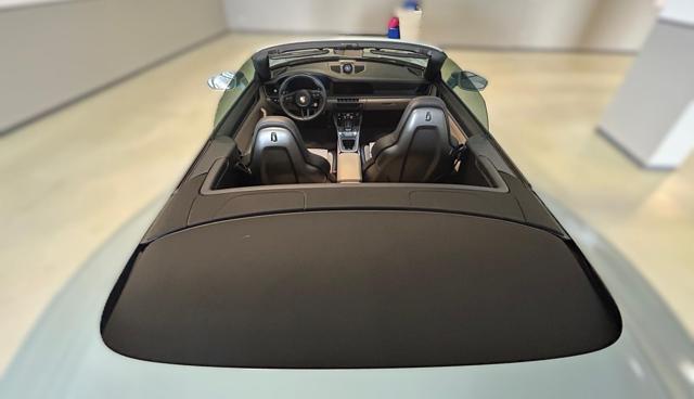 PORSCHE 911 Carrera Cabriolet