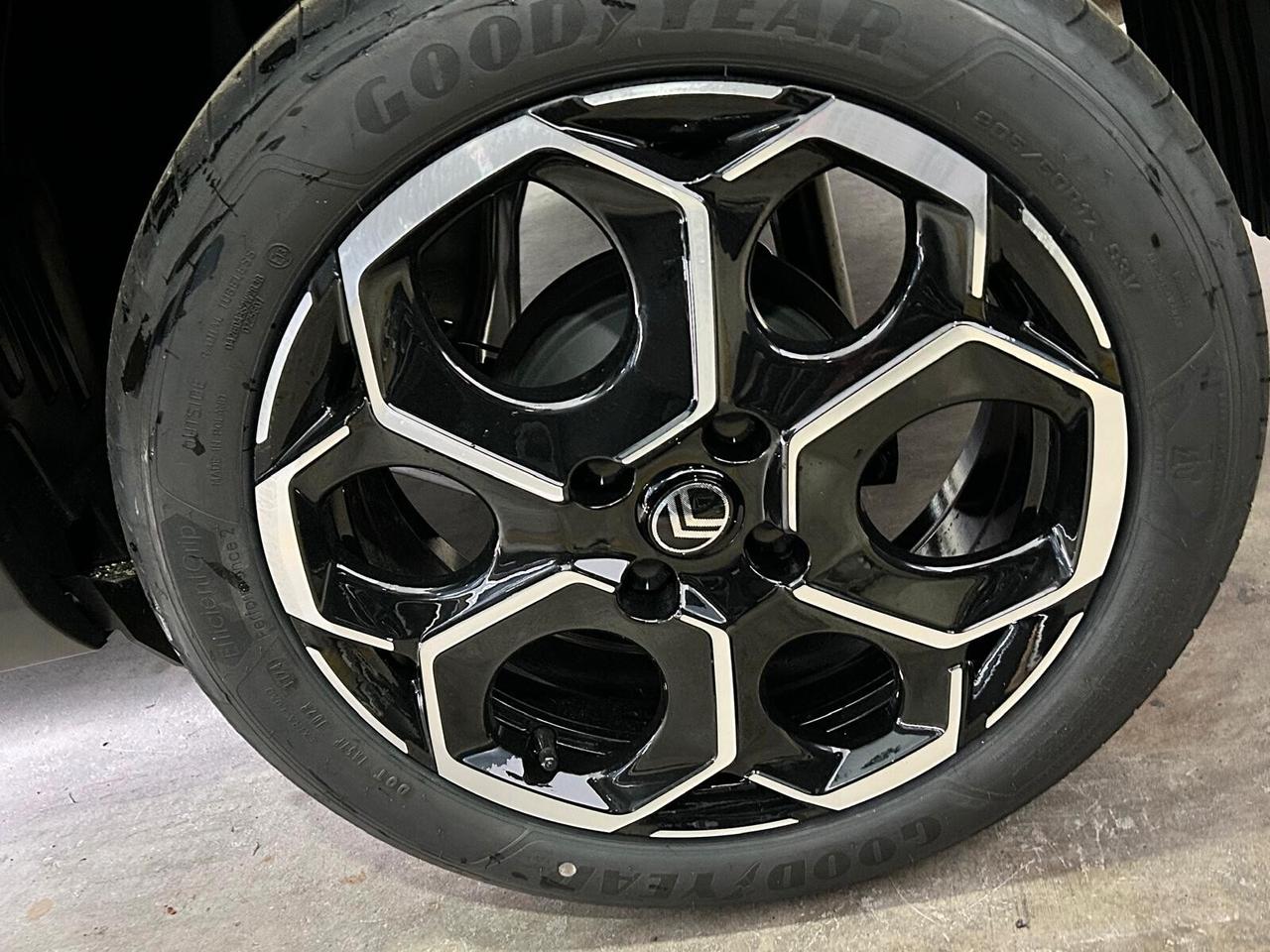 Citroen C3 Turbo 100 MAX km 0