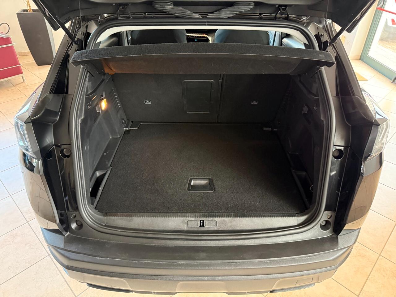 Peugeot 3008 BlueHDi 130 S&S EAT8 Business FullLed