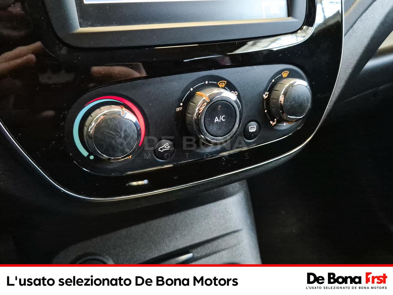 Renault Captur 0.9 tce life 90cv e6d