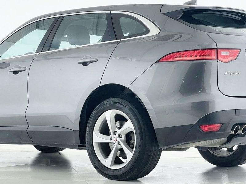 Jaguar F-Pace F-Pace 2.0 D 180 CV AWD aut. Prestige