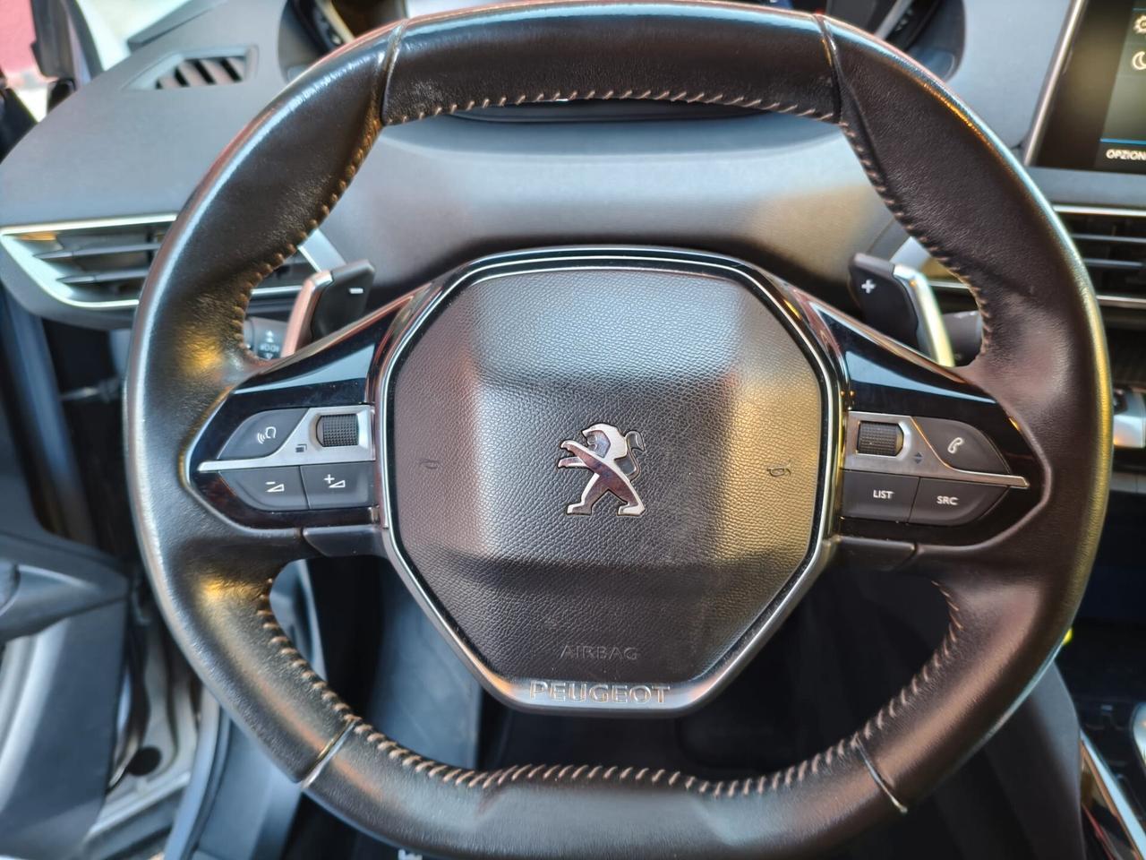 Peugeot 3008 BlueHDi 130 S&S EAT8 Business