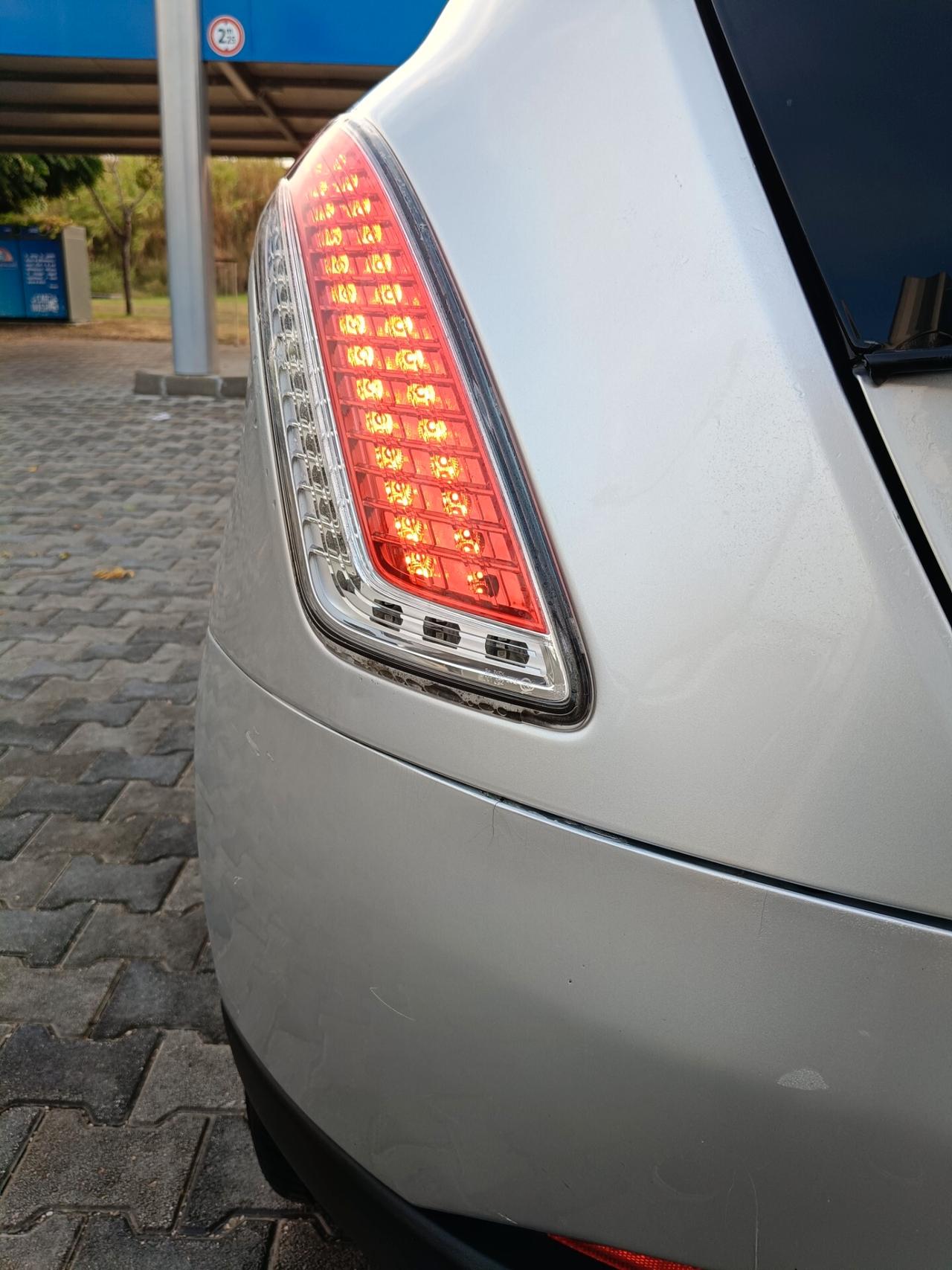 Lancia Delta 1.6 MJT DPF Silver