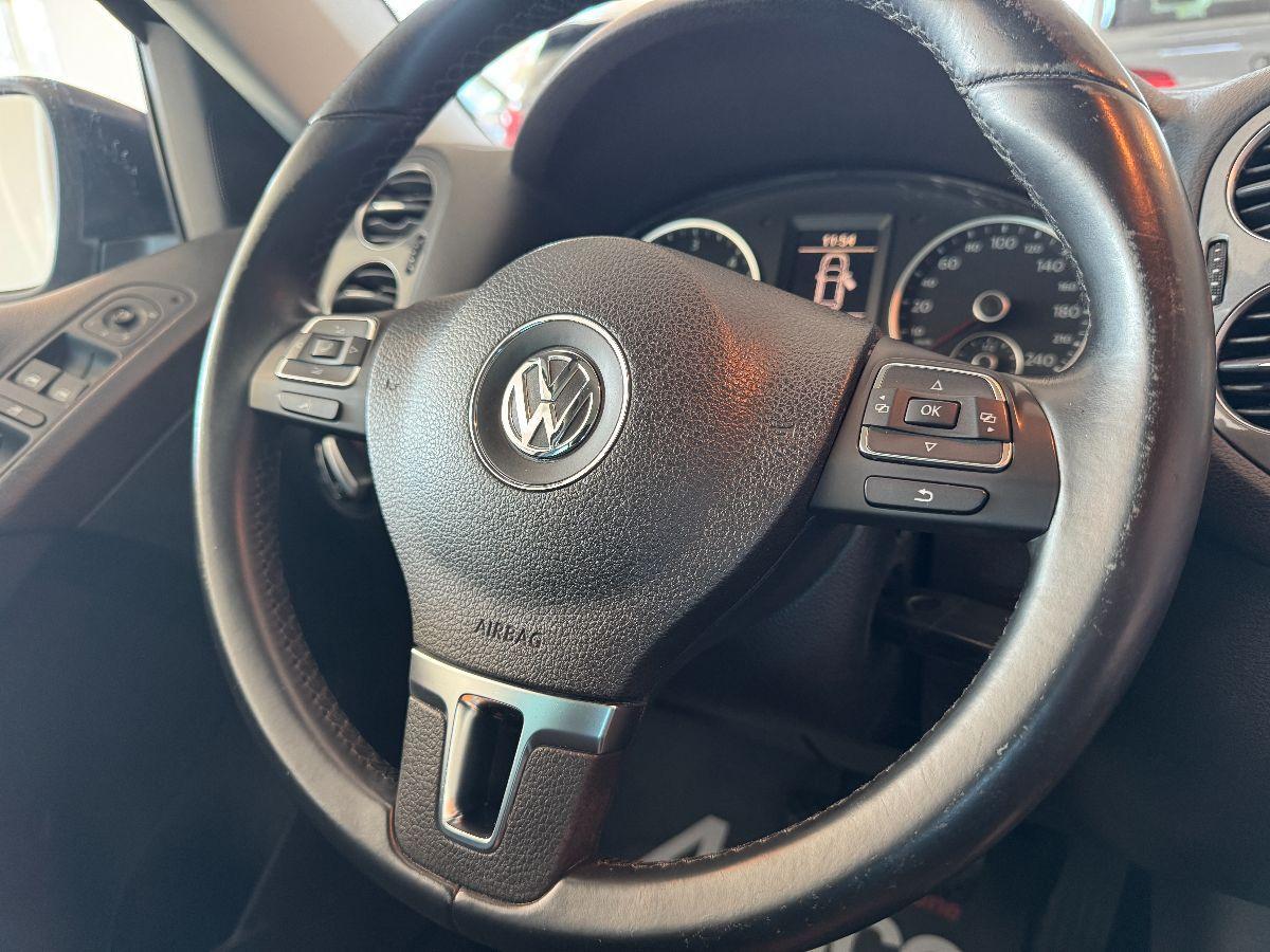 VOLKSWAGEN Tiguan 2.0 TDI 110 CV Sport & Style