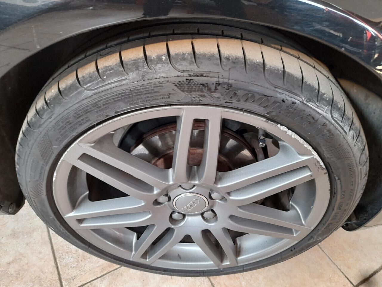Audi A3 1.6 TDI 105 CV CR Ambition