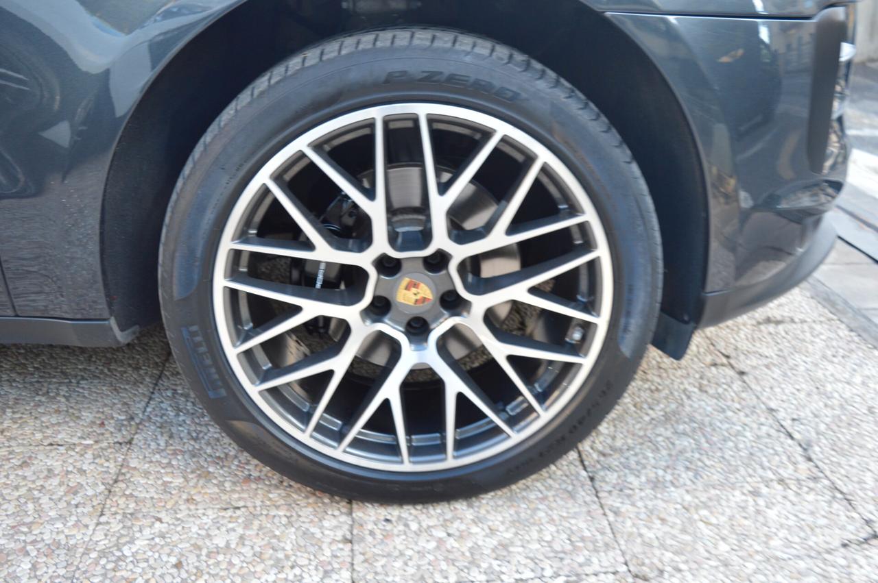 Porsche Macan 2.0 Turbo Benzina