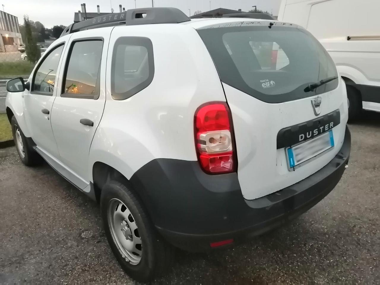 DACIA DUSTER 4X4 N1 AUTOCARRO 4 POSTI