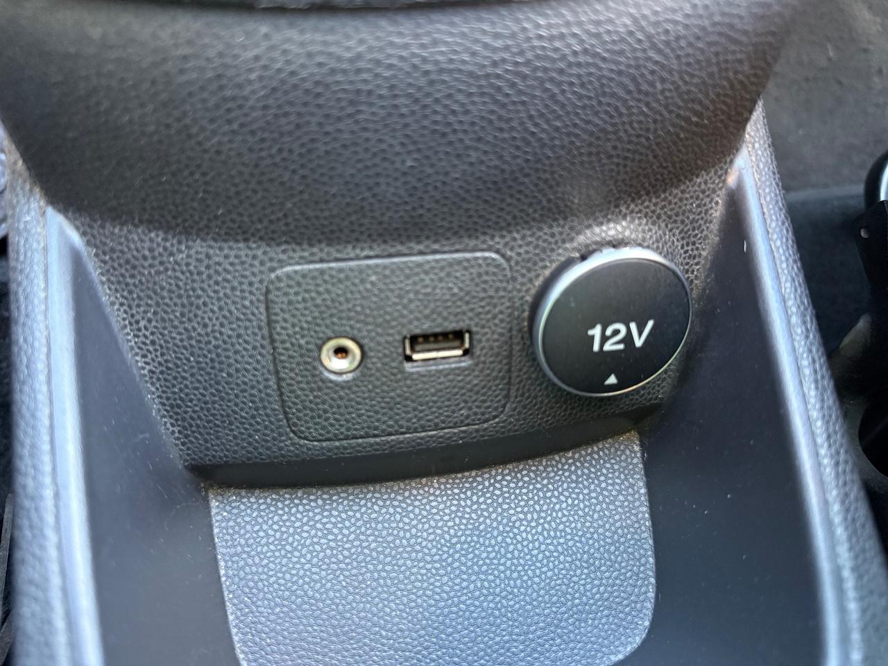 Ford Fiesta 1.5 TDCi 75CV 5 porte