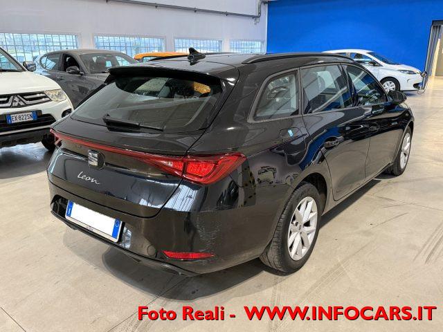 SEAT Leon Sportstourer 1.0 eTSI 110 CV DSG Style - PROMO