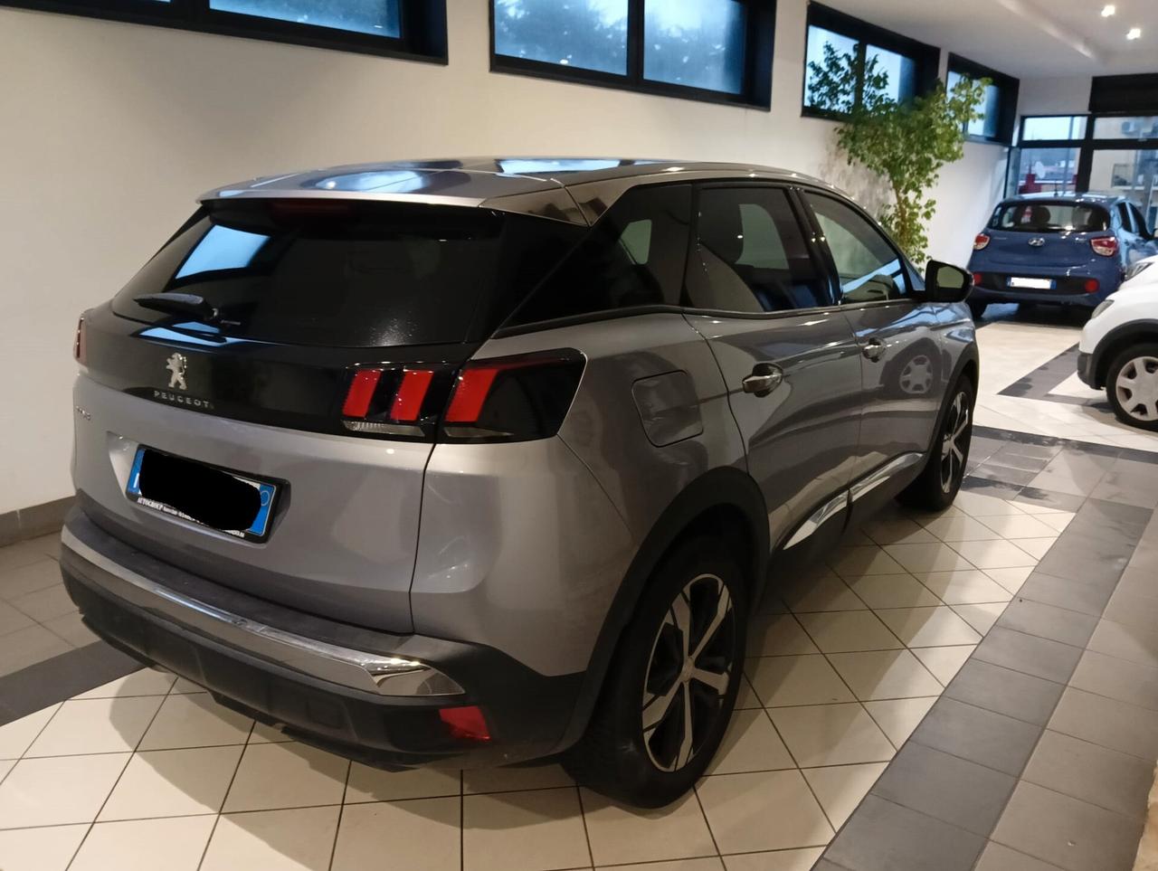 Peugeot 3008 BlueHDi 130 S&S EAT8 Allure