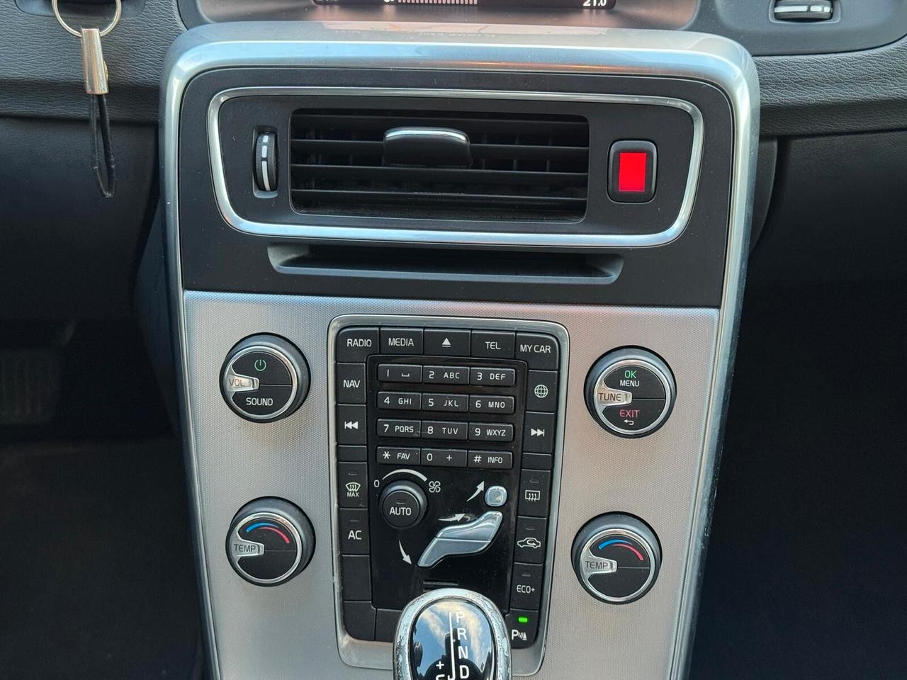 Volvo V60 D2 Geartronic Dynamic Edition