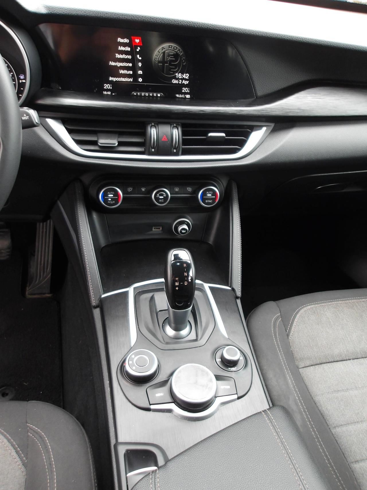 ALFA ROMEO STELVIO 2.2 TURBODIESEL 180CV AT8 BUSINESS