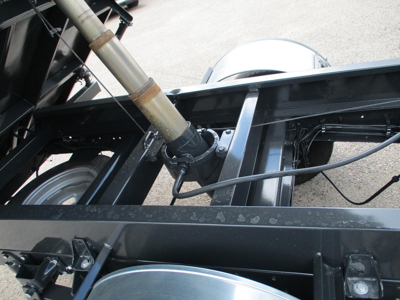 Iveco Daily 35C11 2.3 110CV DOPPIA CABINA 7P RIBALTABILE TRIL