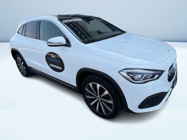 Mercedes-Benz GLA 250e EQ-Power Automatic Progressive