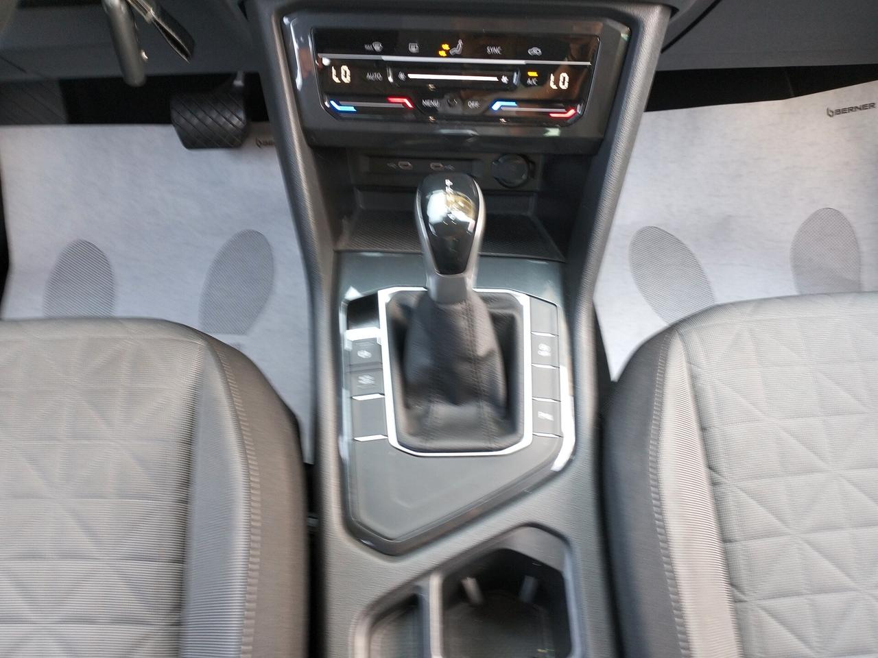 Volkswagen Tiguan, II 2021 2.0 tdi Life 150cv dsg IVA ESPOSTA