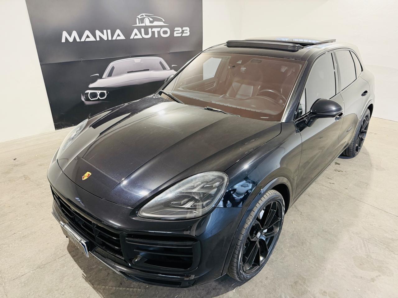 Porsche Cayenne Coupe 4.0 Turbo