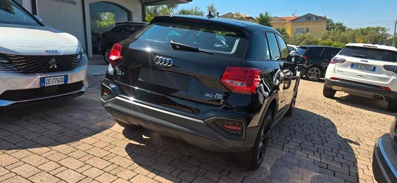 Audi Q2 35 TDI S tronic Business Advanced