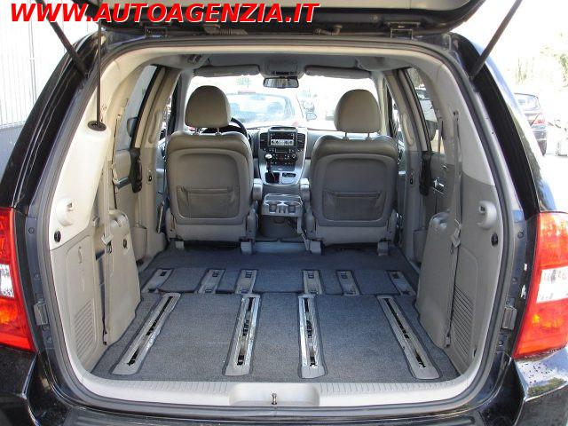 KIA Carnival 2.9 16V CRDi Class 7 POSTI