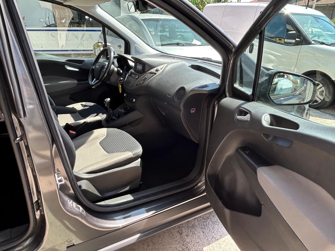 Ford Tourneo Courier 1.5 TDCI “ 40.000 KM “