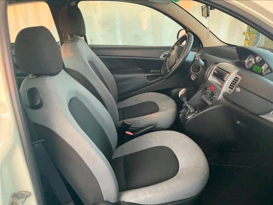 Lancia Ypsilon 1.4 Platino Ecochic GPL