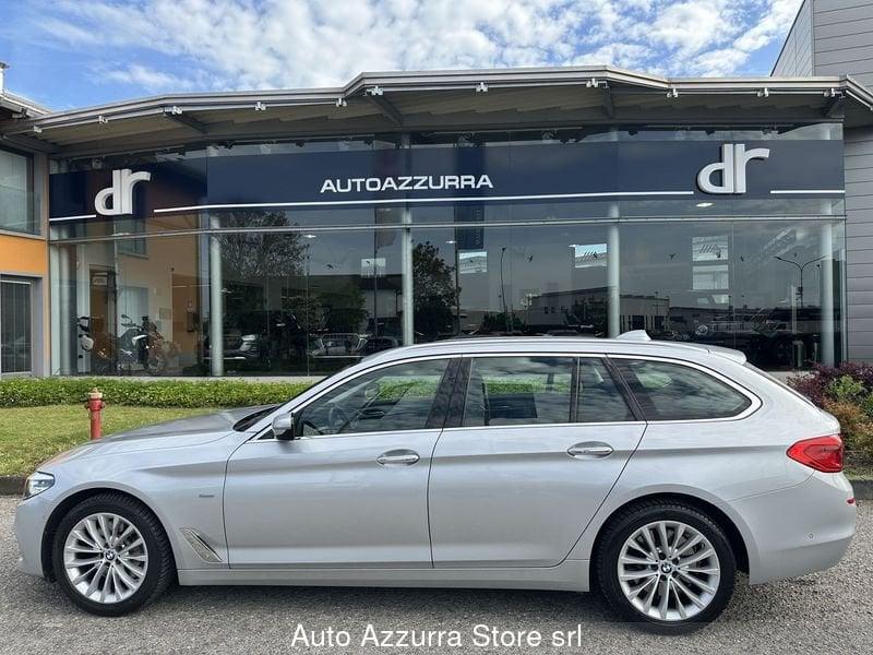 BMW Serie 5 530d Touring Luxury *PACCHETTO LUCI, TAGLIANDI BMW, PROMO AZZURRA*