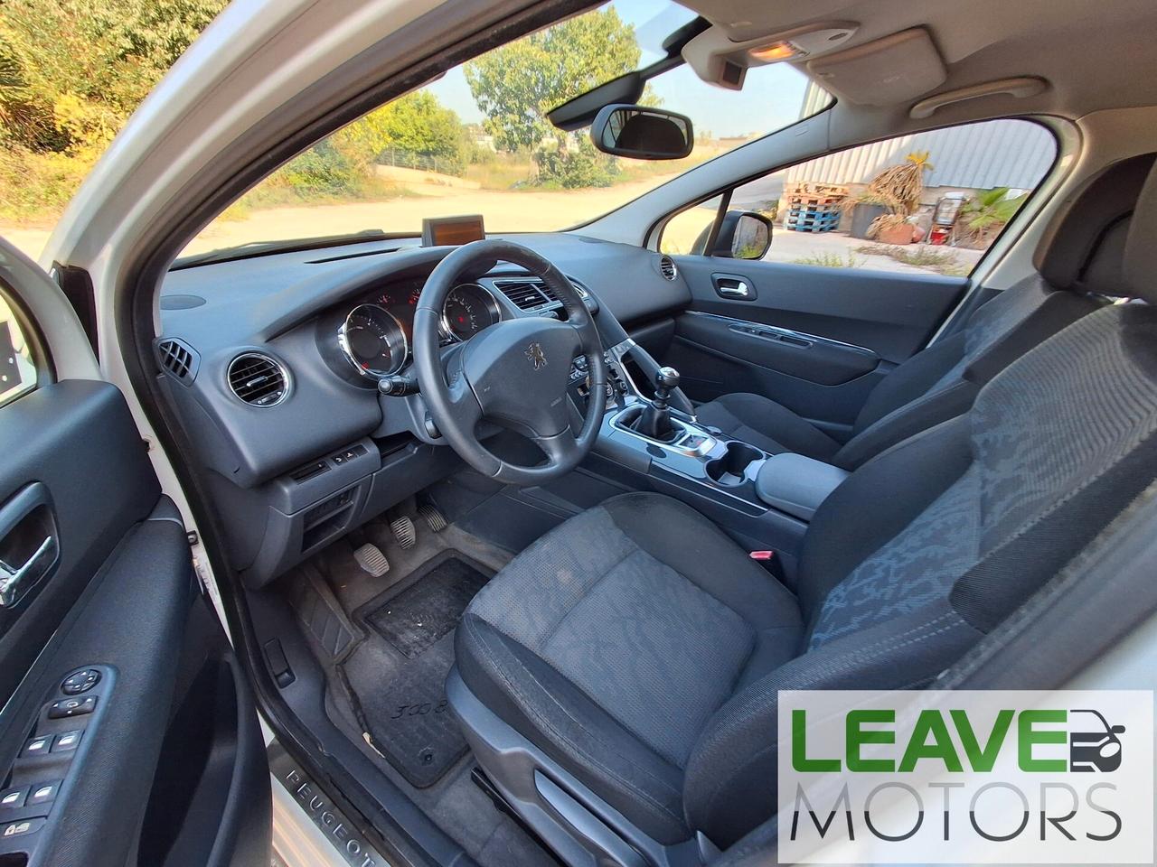 Peugeot 3008 1.6 HDi 112CV (M1591)