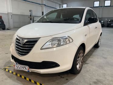 Lancia Ypsilon 1.2 69 CV 5 porte Silver